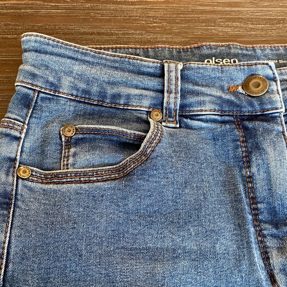 Olsen ladies jeans in size 4. Mona slim fit. Made in turkey. - Picture 4 of 9